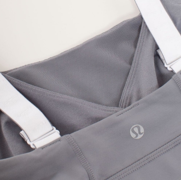 Lululemon, Adjust‎ Me Bra, Fossil, Size 9 - Picture 7 of 12